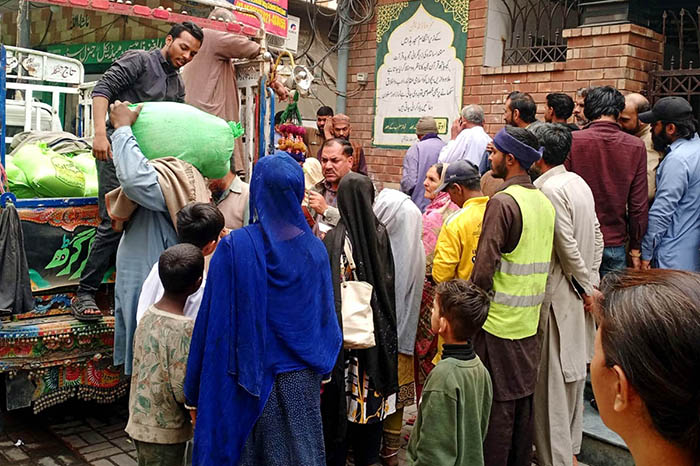 Over 3mln families receive Ramazan relief hampers at their doorsteps