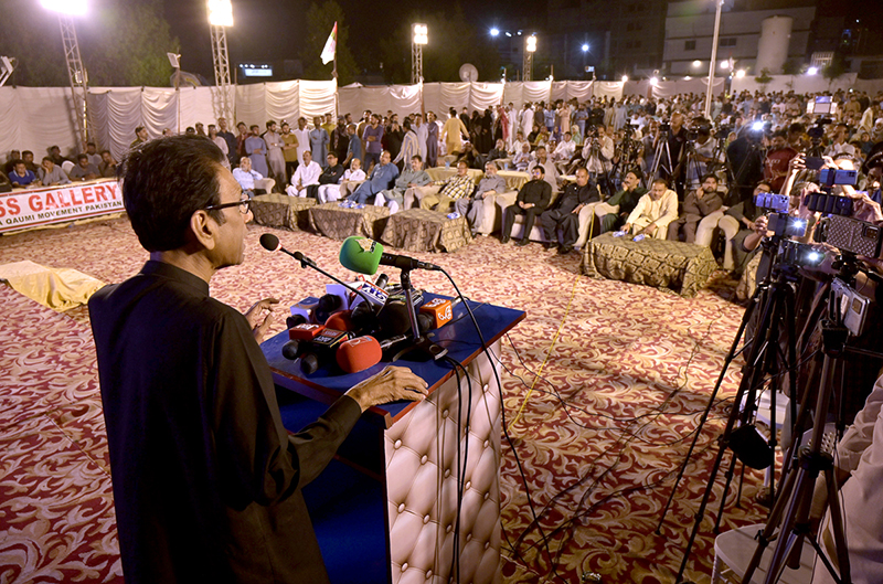 Federal Minister for Education and Professional Training Khalid Maqbool Siddiqui addressing during Rashan bags distribution by Khidmat-e-Khalak Foundation at KKF hospital