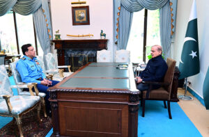 Chief of Air Staff, Air Chief Marhsal Zaheed Ahmed Babar Sidhu calls on Prime Minister Muhammad Shehbaz Sharif.