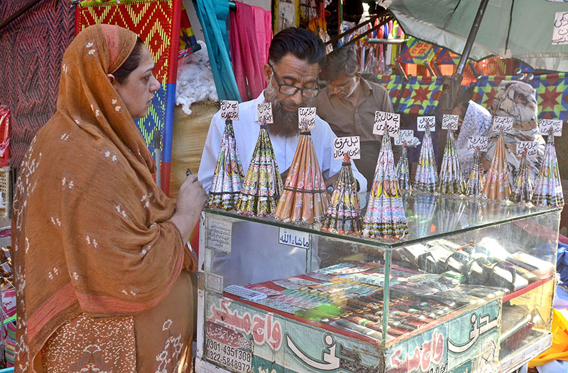 Ladies busy in Eid Shopping at Dhram Pura Bazar.