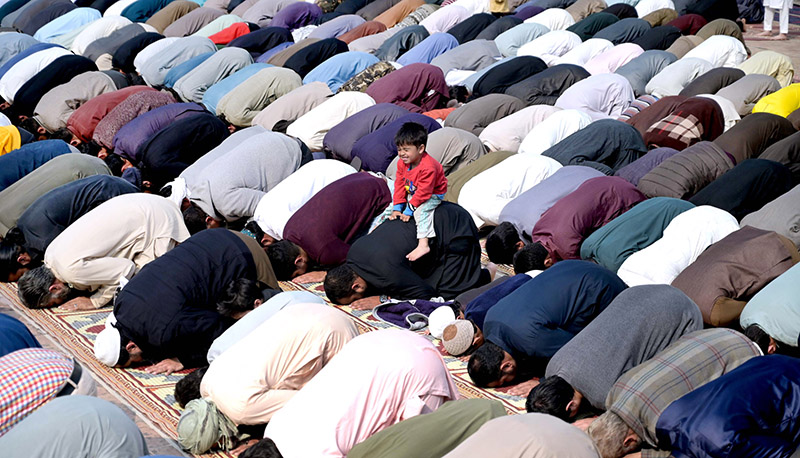 Worshipers offering Friday Prayers at Jamia Masjid Qadeemi in the holy month of Ramadan