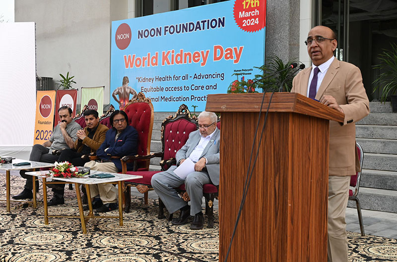 Large number of people participating in a Walk to “Raise Awareness About Kidney Diseases Their Precautions & Treatment in Pakistan" at Mehran Gate F-9 Park