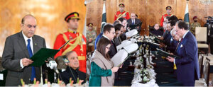 President Asif Ali Zardari administering oath of office to members of Federal Cabinet at Aiwan-e-Sadr, Prime Minister Muhammad Shehbaz Sharif was also present on the occasion