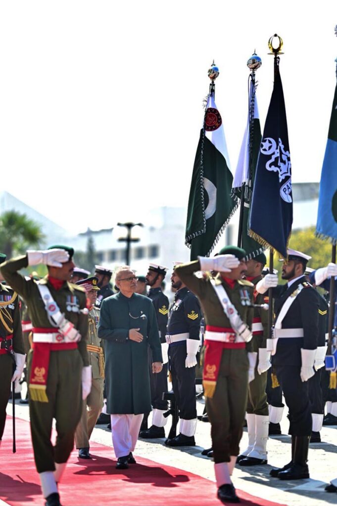 President Dr Arif Alvi being presented with the farewell Guard of Honour, at Aiwan-e-Sadr