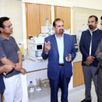 Federal Minister for Science and Technology Dr. Khalid Maqbool Siddiqui visits PCSIR Laboratories Complex