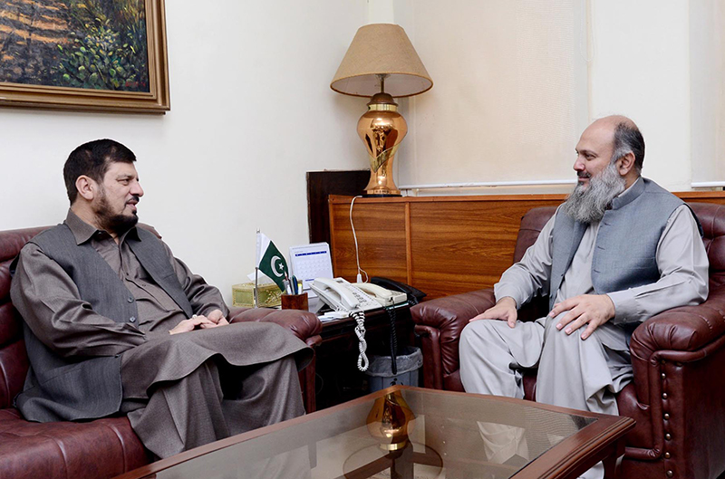 Governor KPK, Haji Ghulam Ali calls on Federal Minister for Commerce, Jam Kamal Khan