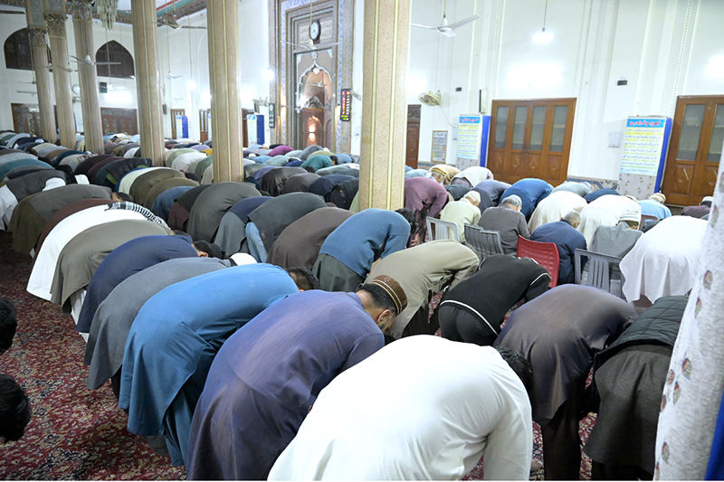 People praying first Tarawih in congregation in Gol Chowk Masjid as the crescent moon sighted in the country