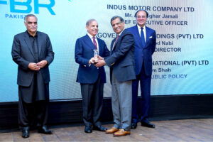 Prime Minister Muhammad Shehbaz Sharif presents awards to the highest taxpayers and exporters of the country at the Tax Excellence Awards 2024