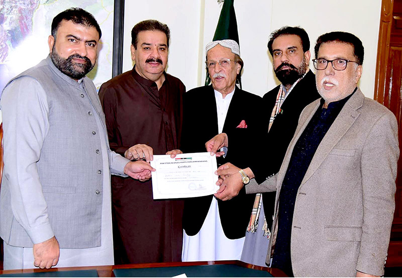 Balochistan Chief Minister Mir Sarfraz Bugti issues PPP party ticket to Sardar Umar Gorgage for general election of Senate