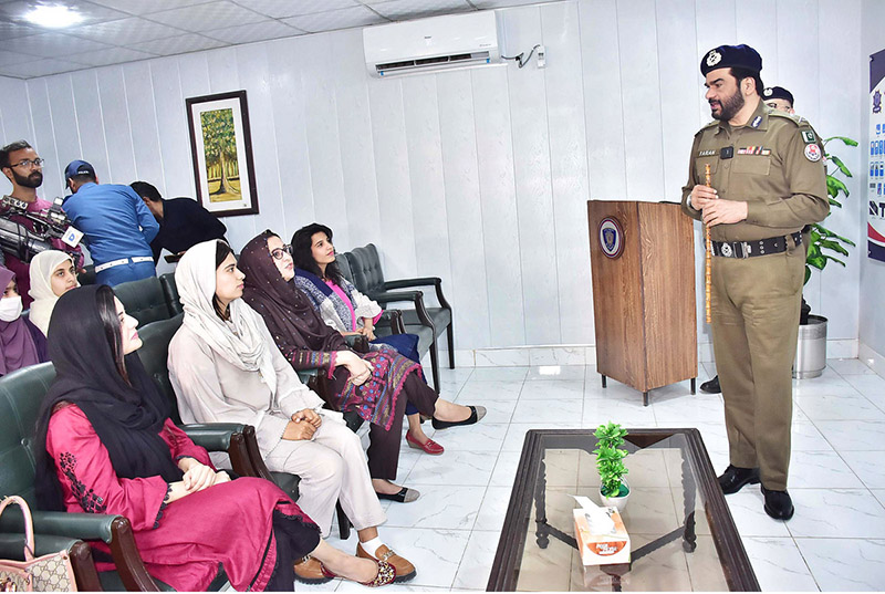 Additional IG Traffic Police Punjab Lahore, Mirza Faran Beg is addressing to students of Traffic Police Driving School at Police Line