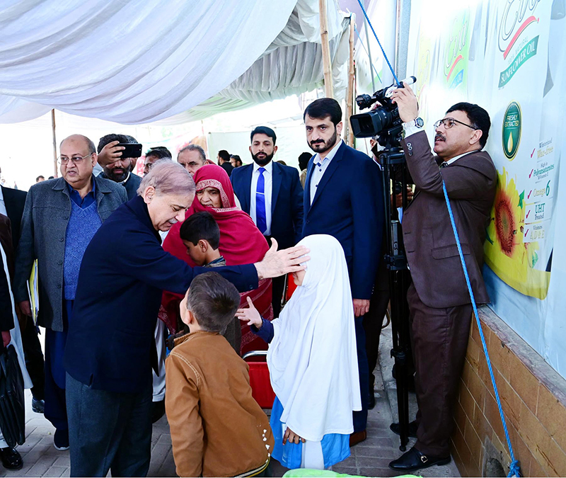 Prime Minister Muhammad Shehbaz Sharif visits various special distribution points of Utility Stores Corporation set up- with regard to PM's Ramzan Relief 2024