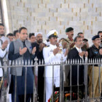 Mayor Karachi, Barrister Murtaza Wahab offers Fateha at the mausoleum of Quaid -e-Azam Muhammad Ali Jinnah on the occasion of Pakistan Day celebrations