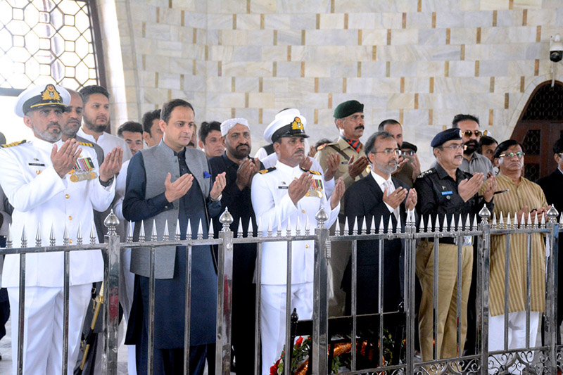 Mayor Karachi, Barrister Murtaza Wahab offers Fateha at the mausoleum of Quaid -e-Azam Muhammad Ali Jinnah on the occasion of Pakistan Day celebrations