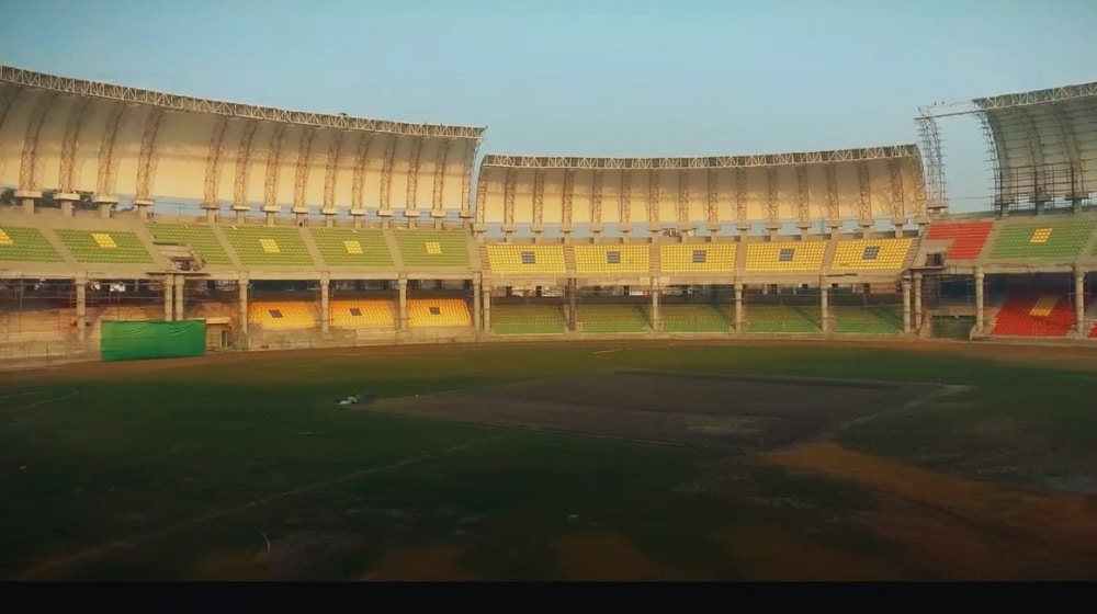 Sports Advisor for early completion of renovation of Arbab Niaz Stadium