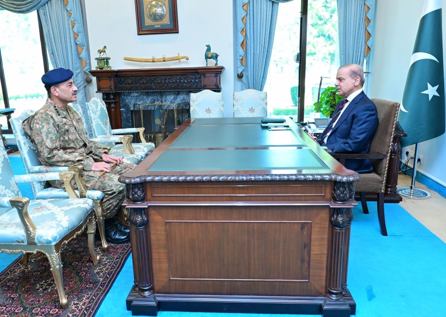 PM, COAS discuss security, army's professional matters
