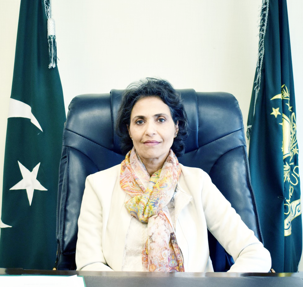 Fauzia Waqar recognizes role of women in shaping future