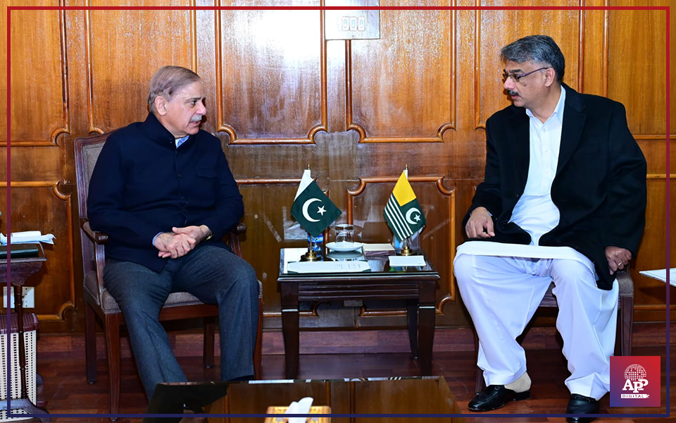 Shehbaz meets AJK PM; assures Pakistan's support for Kashmiris' self-determination right