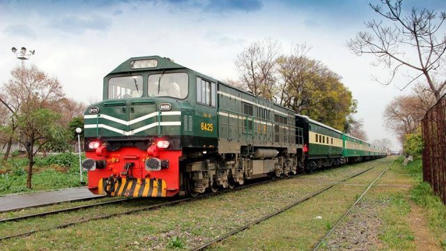 PR CEO announces 4 Eid Special Trains to facilitate passengers