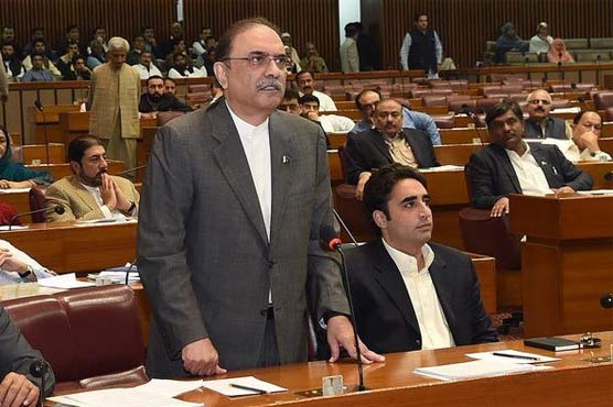 Zardari returns to Office of President for second time