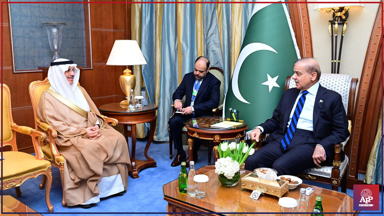 PM, IDB President agree to expedite completion work on different projects