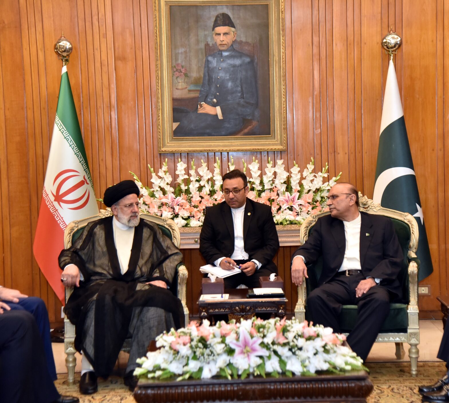 Pakistan, Iran for broadening bilateral cooperation