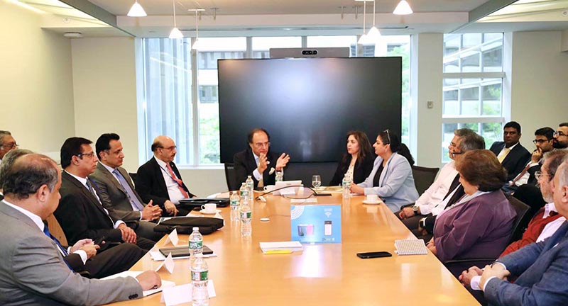 Federal Minister for Finance and Revenue, Muhammad Aurangzeb met with Pakistan Staff Association of World Bank-IMF