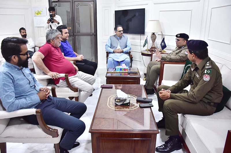 President Chamber of Commerce Abdul Ghafoor Malik, DPO Hasan Iqbal are discussing in the meeting held regarding character screening and security in industrial establishment