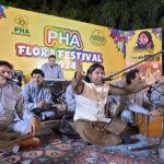 Well-known singer Ustad Kale Khan is performing during Flora Festival organized by PHA.
