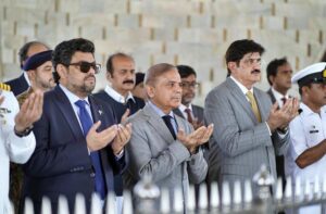 Prime Minister Muhammad Shehbaz Sharif offers fateha at the Mausoleum of Quaid-e-Azam Muhammad Ali Jinnah.