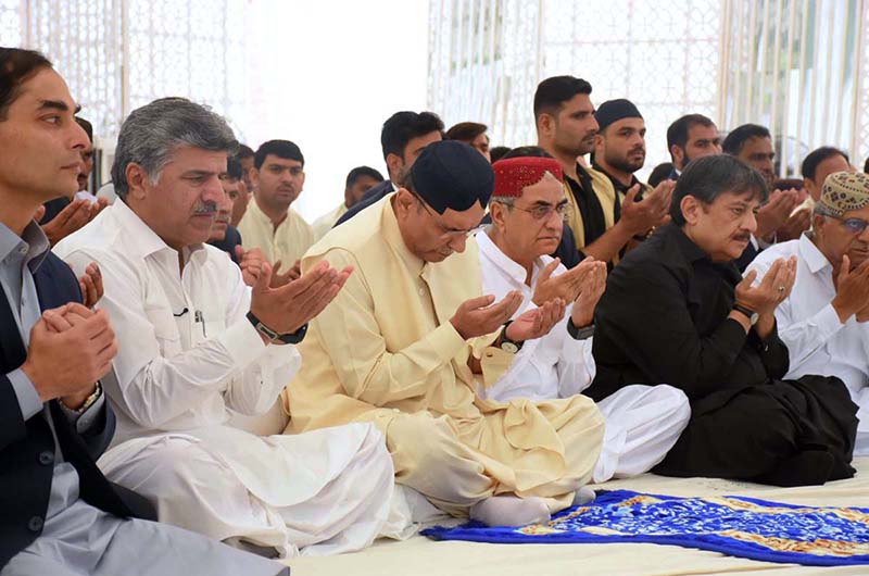 President Asif Ali Zardari offering dua after Eidul Fitr prayer at Zardari House