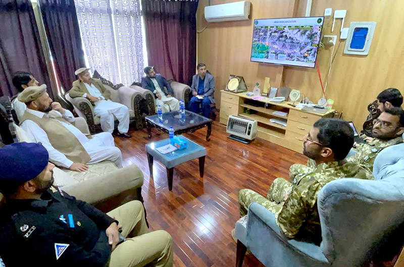 Officials of Diamer Basha Dam being briefed to Chief Minister Gilgit-Baltistan Haji Gulbar Khan about the security plan during his visit