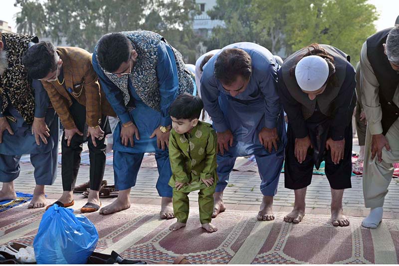 A large number of faithful offering Eidul Fitr prayer at Eidgah Sharif