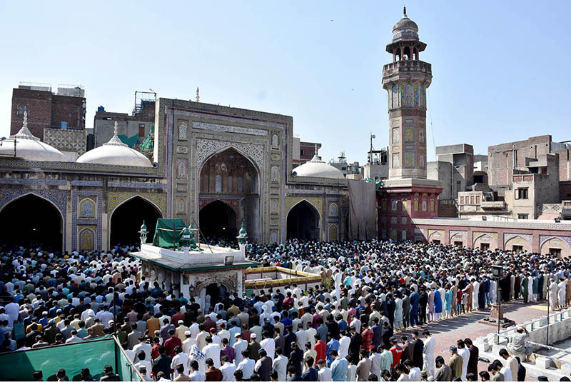 A Large number of people offering Jumma-Tul-Wida prayer during the Holy month of Ramazan Ul Mubarak at Jamia Masjid Zia ul Aloom Satellite Town
