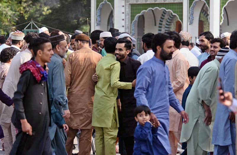 A large number of faithful offering Eidul Fitr prayer at Eidgah Sharif