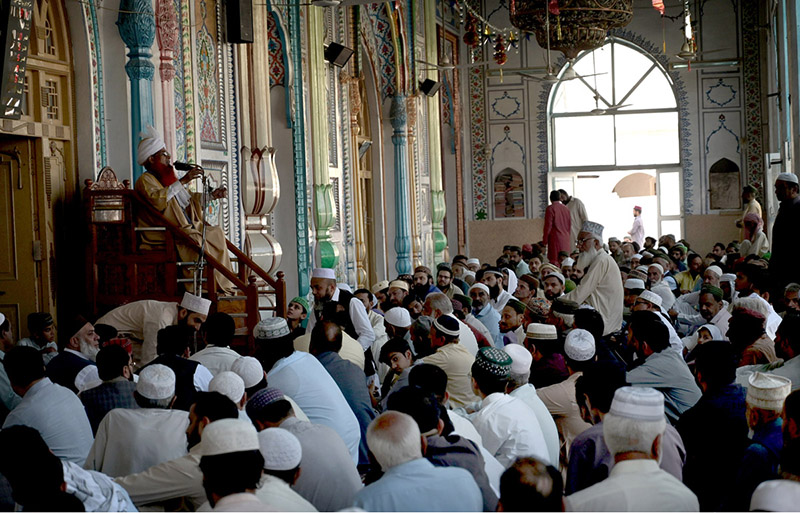 A Large number of people offering Jumma-Tul-Wida prayer during the Holy month of Ramazan Ul Mubarak at Jamia Masjid Zia ul Aloom Satellite Town