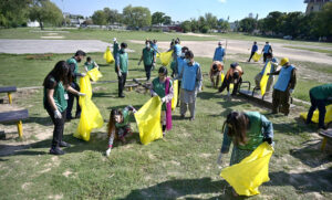 Director Directorate of Workers Education Rai Muhammad Akbar briefs the participants during “cleanliness drive in honour of mother earth” & Solidarity with sanitation workers joint collaboration of Komatsu Pakistan Soft (KPS) and Directorate of Workers Education (DWE) at G-8 Markaz.