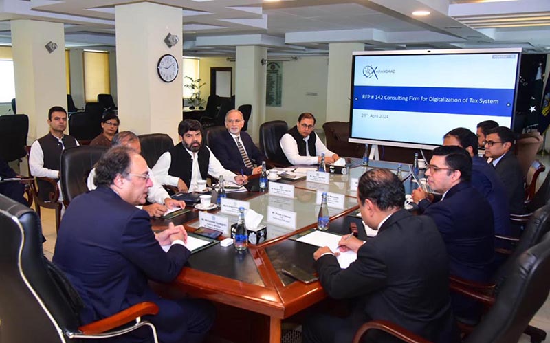 Federal Minister for Finance and Revenue Senator Muhammad Aurangzeb held a meeting of the Steering Committee on FBR digitalization