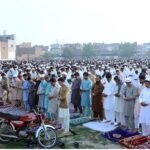 A large number of faithful offering Eidul Fitr prayer at Hajiabad Ground.