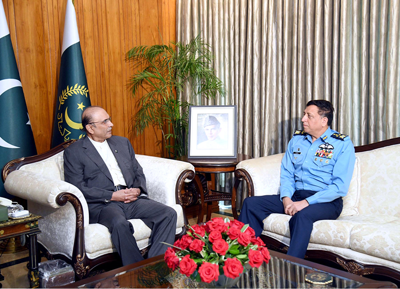 Chief of the Air Staff, Air Chief Marshal Zaheer Ahmed Baber Sidhu, calls on President Asif Ali Zardari, at Aiwan-e-Sadr.