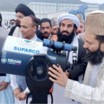 Central Ruet-i-Hilal Committee Chairman Maulana Abdul Khabir Azad witnessing Shawwal moon sighting in the federal capital