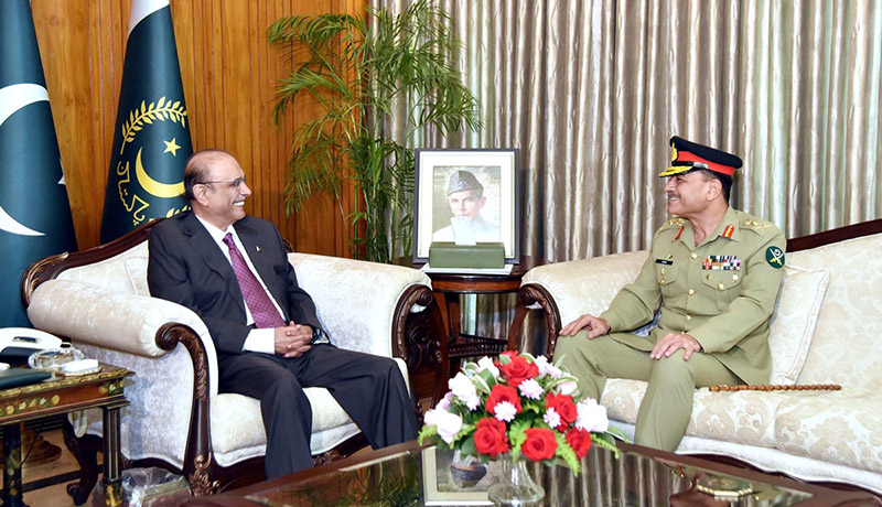 Chief of Army Staff (COAS), General Syed Asim Munir, NI (M), calls on President Asif Ali Zardari, at Aiwan-e-Sadr