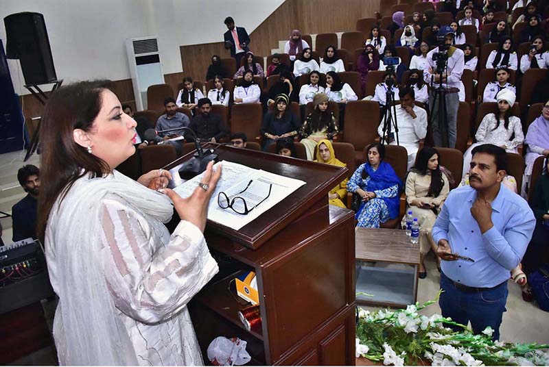 Ambassador of Ethiopia to Pakistan, Jemal Beker Abdula addressing seminar in University of Sialkot