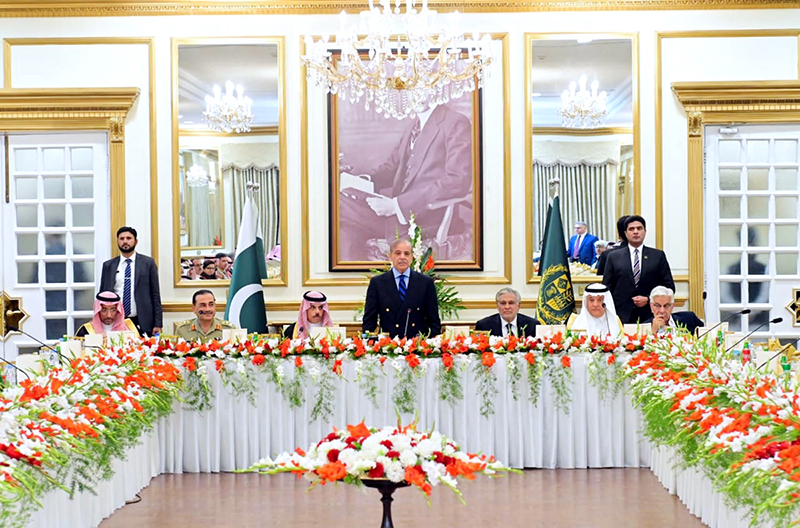 Prime Minister Muhammad Shehbaz Sharif hosted a banquet in honour of Foreign Minister of the Kingdom of Saudi Arabia H.H. Prince Faisal bin Farhan Al Saud and the accompanying Saudi delegation.