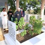 President Asif Ali Zardari offering Fateha over the graves of his parents and relatives in Shaheed Benazirabad