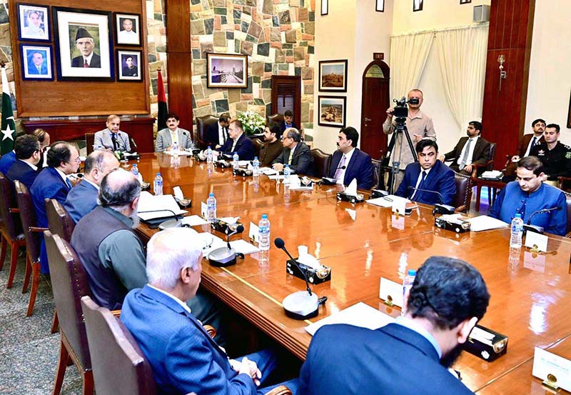 Prime Minister Muhammad Shehbaz Sharif chairs a briefing regarding various developmental projects of the Sindh Government