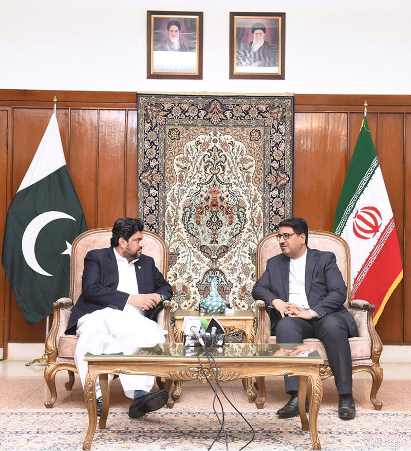 Sindh Governor, Kamran Khan Tessori meets the Council General of Iran, Hassan Nourian at the Iran Consulate.