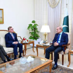 A delegation of the world's leading shipping and logistics company A.P. Møller - Mærsk led by CEO of APM Terminals and board member of A.P. Møller – Mærsk, Keith Svendsen calls on Prime Minister Muhammad Shehbaz Sharif