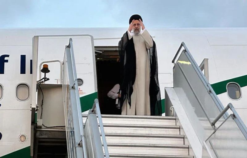 Iranian President leaves after 3-day Pakistan visit