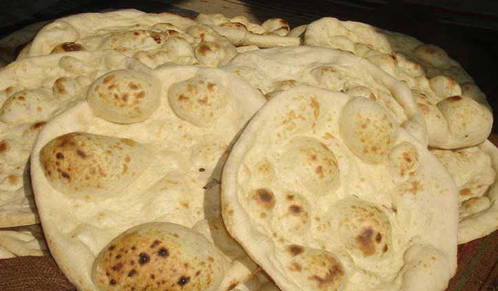 Eight arrested for selling Roti, Naan at high price