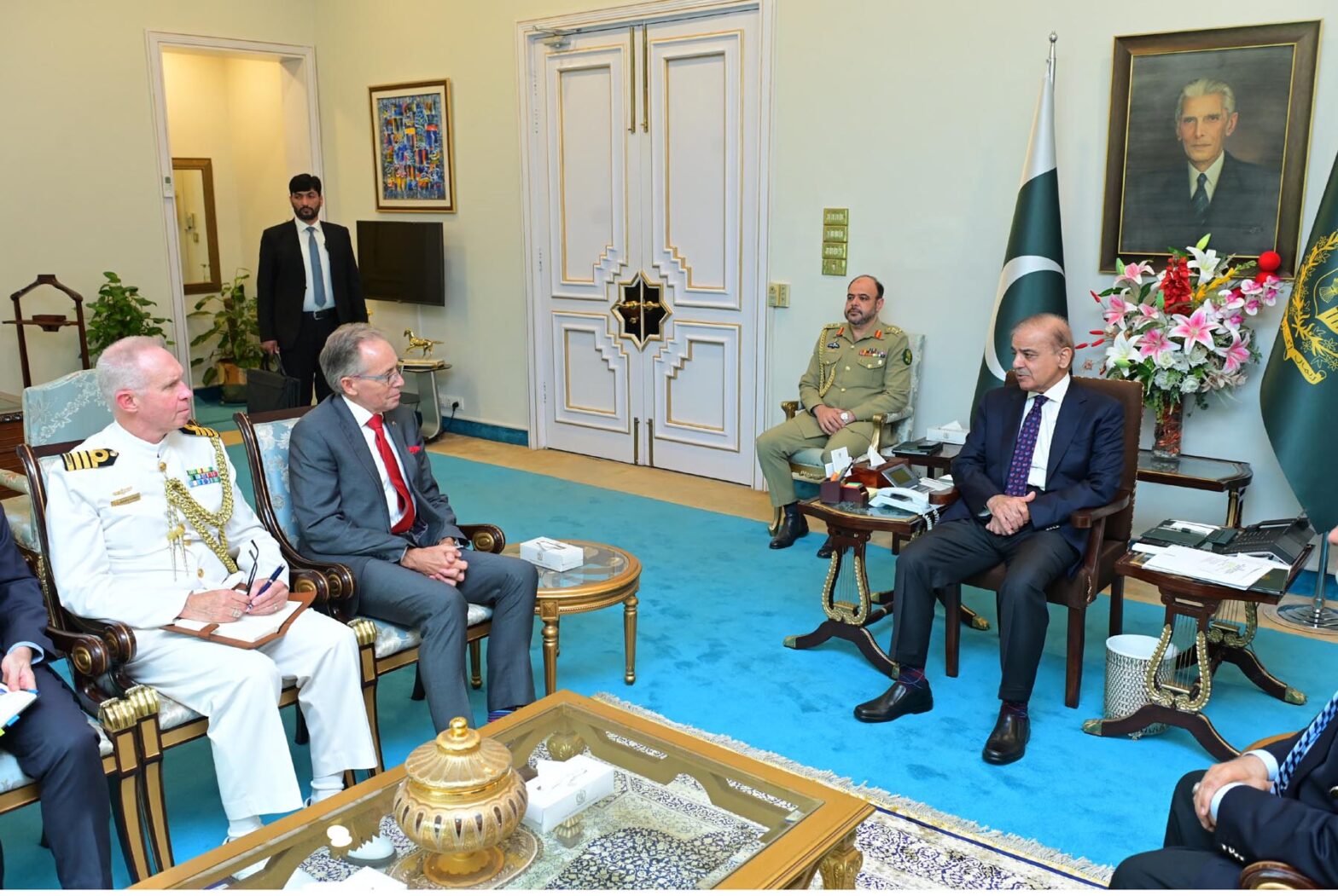 PM invites Australian companies to share expertise with Pakistani entrepreneurs